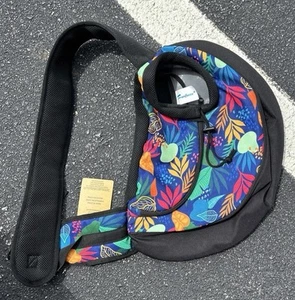 Fanfare Pet Sling Carrier - Small Dog Puppy Cat Carrying Bag Purse Pouch New - Picture 1 of 5