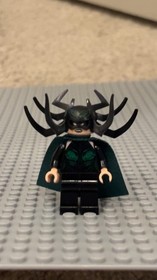 LEGO Hela Minifigure sh0406 Marvel Super Heroes From Set 76084 Battle For Asgard