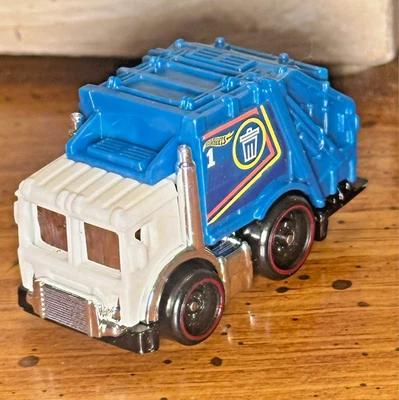 Camión de eliminación de basura Hot Wheels azul blanco fundido a presión 1:64 3” raro Mattel Foto 1 de 4