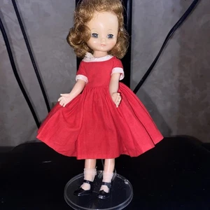~~ Vintage 8 Zoll kastanienbraunes Haar BETSY McCALL Puppe mit Originalkleidung, SCHUHE ~~ - Bild 1 von 14