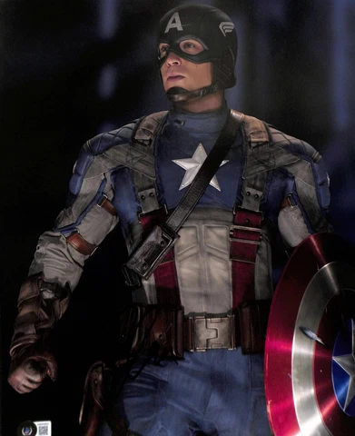 Chris Evans Captain America Signed 11x14 Photograph BAS (Grad Collection) Cover