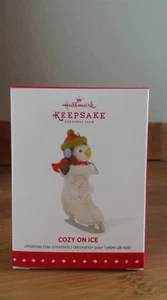 Hallmark Cozy On Ice 2015 Christmas Ornament - Picture 1 of 1