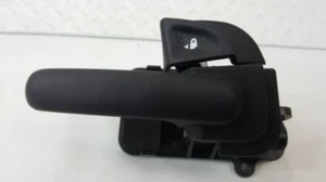 02-05 Ford Explorer Front Passenger Interior Door Handle - Picture 1 of 9