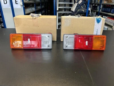 3735964-3666980 COPPIA LUCI POSTERIORI STOP ORIGINALI FORD RANGER  1998-2007 - Immagine 1 di 4
