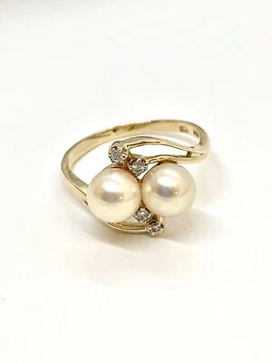 Кольцо из желтого золота 14 карат с жемчугом и маленькими бриллиантами размер 7,5 - Изображение 1 из 4