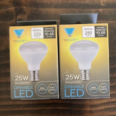 2pk TRIGLOW T90221 Dimmable LED 4 Watt 3000K E17 Base 25,000 Hours - Image 1 of 4