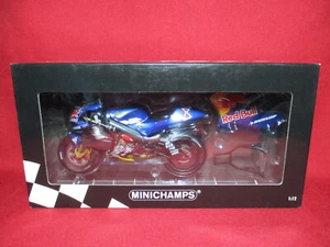 Garry McCoy Yamaha YZR 500 Red Bull MotoGP 2002 Minichamps Racing 1/12 Scale - Picture 1 of 3