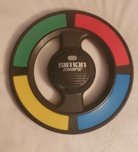 Simon Says Swipe Electronic Handheld Memory Game Toy Hasbro 2013 - Picture 1 of 6