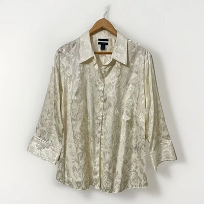 Camisa Top para mujer Westbound crema floral manga 3/4 sin arrugas 18W en muy buen estado Foto 1 de 4