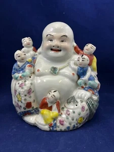 ANTIQUE CHINESE HAPPY BUDDHA  FAMILLE ROSE PORCELAIN STATUE FIGURE SIGNED - Picture 1 of 14