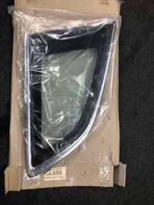 Holden Calais VE VF CAPRICE Sportwagon Fixed 1/4 Glass LR 2008- ON LEFT REAR NEW - Picture 1 of 1
