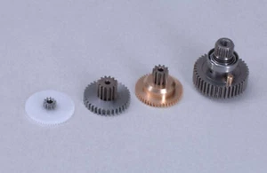 Zahnrad - Servo BLS351 : Y-EBS3349 - Bild 1 von 1