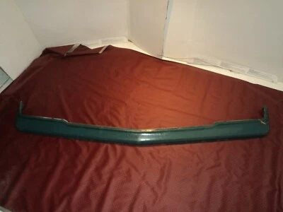 Nos GM 1978 Oldsmobile Cutlass 442 parachoques delantero sección superior Foto 1 de 4