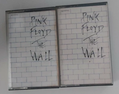 PINK FLOYD the wall  ISRAELI 2 CASSETTE set  1st 1979  HEBREW - Image 1 of 3