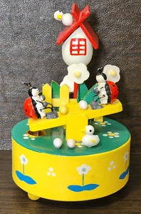 German ERZGEBIRGE ANIMATED Ladybugs on Teeter-Totter MUSIC BOX Wendt-Kuhn WORKS! - Picture 1 of 13