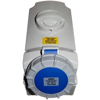 32 Amp 3 Pin Interlocked Switched Socket 230V Blue Waterproof IP67 32A 1 Phase - Image 1 of 4