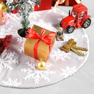 48” Tree Skirt With Silver Snowflakes Christmas Plush Tree Mat Round Light Grey - Picture 1 of 11