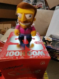 Kidrobot The Simpsons 25th Anniversary 3” Viny Figure Hank Scorpio mint in box - Picture 1 of 4