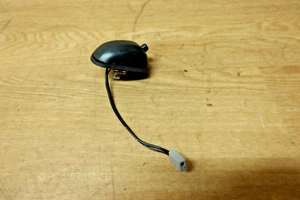 35269 H4H 2011-2017 SUZUKI SWIFT SZ2 1.2 PETROL RADIO ROOF AERIAL BASE. - Picture 1 of 3