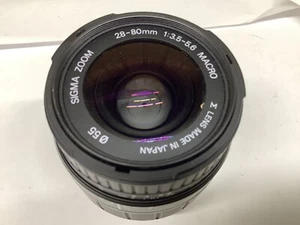 Sigma AF Zoom 28-80mm D f3.5-5.6 M Macro Lens Nikon - Picture 1 of 3