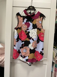 High Neck Top - Picture 1 of 2