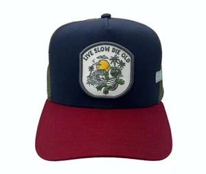 Costal Snapback Trucker Mesh Basecap Turtle LIVE SLOW DIE OLD - Bild 1 von 5