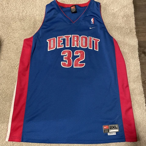 Vintage 2XL Nike Team Detroit Pistons 32 Richard Hamilton NBA Basketball Jersey Cover