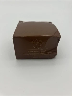 Crema hidratante corporal Kings Skin para hombre, 4 OZ manteca de karité caja abierta Foto 1 de 3