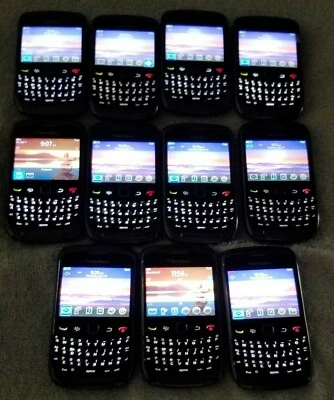 Blackberry Curve 3G 9300 - Gris (Desbloqueado) Smartphone rasguños menores  Foto 1 de 4