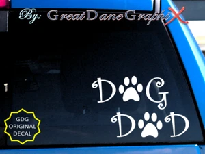 DOG DAD Paw Prints #2 - Calcomanía de vinilo - Elección de color - ALTA CALIDAD - Imagen 1 de 2
