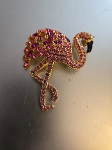 Broche flamenco rosa estrás tono dorado vintage Nolan Miller defectuoso ver fotos - Imagen 1 de 7