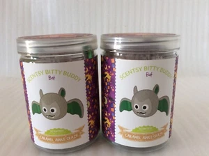 Scentsy Bitty Buddy Fledermaus Plüsch Halloween Caramel Apple Craze BATS 2 Stück Neu - Bild 1 von 7