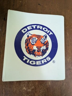 Carpeta de tarjetas coleccionables de béisbol de los Tigres de Detroit White Castle promoción Foto 1 de 4