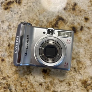 Canon PowerShot A550 7.1 MP Digitalkamera 4x optischer Zoom GETESTET. NUR KAMERA. - Bild 1 von 4