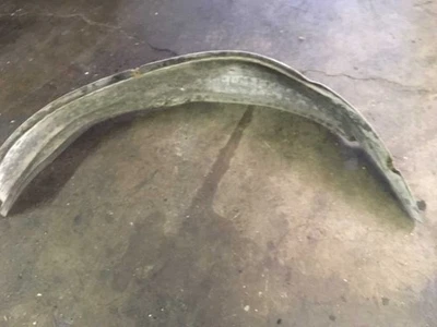 97 98 99 00 01 02 03 04 05 06 07 FORD E150 E250 E350 FRONT LEFT FENDER LINER - Image 1 of 4