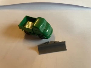 Wiking unverglast Unimog mit Schneepflug, Haltezapfen fehlt - Bild 1 von 1