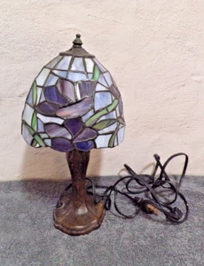 Tiffany Stained Accent Lamp Blue & White - Picture 1 of 4