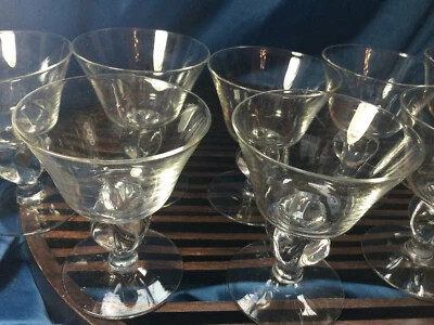 4 Vasos de trompeta transparentes de colección soplados a mano faceta bola vástago años 60 cóctel vino 4,5' Foto 1 de 4