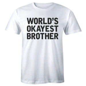 Lustiges T-Shirt World's Okayest Brother für Männer Little Big Brother Geschenk-T-Shirt - Bild 1 von 2