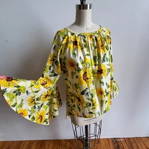 SONEVA Boho Sunflower Top w/ Flounce Sleeves - Size L - Excellent Condition - Picture 1 of 7