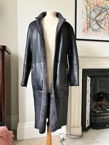 DROMe Shearling Black And Grey Coat UK8  Reversible VGC - Picture 1 of 14
