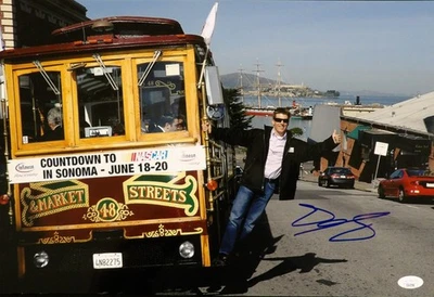 Foto Brillante Autenticada por Jamie McMurray NASCAR Driver Firmada 12x18 JSA Foto 1 de 2