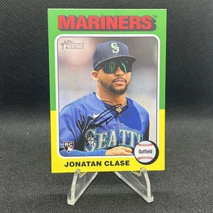 2024 Topps Heritage High Number #639 Jonathan Clase RC - Bild 1 von 2