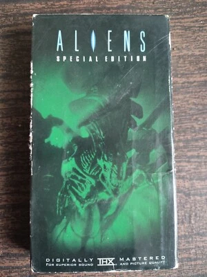 Aliens (1986) VHS - 1999 Special Edition - Sigourney Weaver, dir. James Cameron - Image 1 of 3