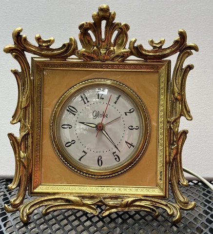 Vtg 1950’s Gold/Gilt Ormolu Electric Vanity Table Clock by Globe Works 7 1/2”H Cover