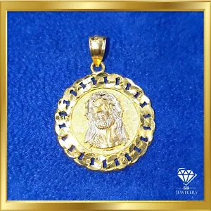10K Yellow/White Gold Two Tone 3D Circle Religious Jesus Head Pendant 1.9g Charm - Picture 1 of 9