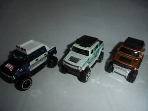 LOT OF3 HOT WHEELS- HUMMER H2 PICKUP TRUCKS CITY PARK POLICE - Picture 1 of 10