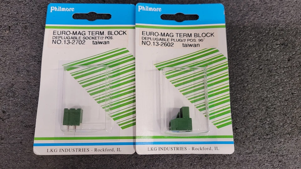 Terminal block 2 position vertical p.c. mount Philmore 1ea 13-2702 and 13-2702 - Image 1 of 2