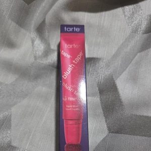 Tarte ~ Blush Tape Liquid Blush ~ Cherry ~ Full Size / 0.4 oz ~ New in Box - Picture 1 of 3