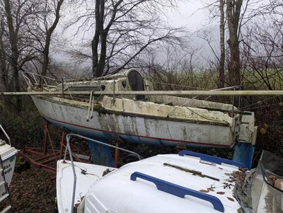 Project sailing boat - Image 1 of 4